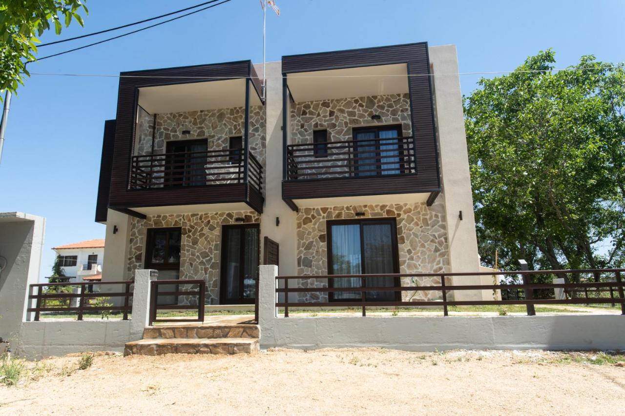 Marineiko Luxury Apartments Ierissós Exterior foto