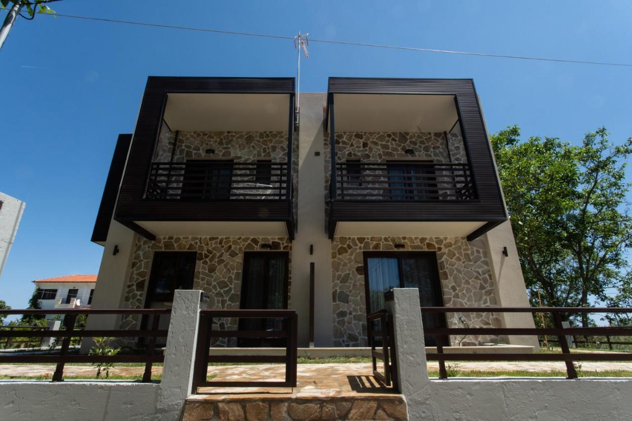 Marineiko Luxury Apartments Ierissós Exterior foto